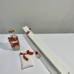 ΛΑΔΟΣΕΤ ΚΟΡΙΤΣΙ ΜΕ ΒΕΛΟΥΔΟ ΚΑΙ ΛΟΥΛΟΥΔΙΑ