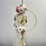 ΛΑΜΠΑΔΑ ΚΟΡΙΤΣΙ ΜΕ ΣΤΕΦΑΝΙ ΚΑΙ ΜΟΝΟΓΡΑΜΜΑ