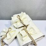 ΛΑΔΟΠΑΝΑ ΚΟΡΙΤΣΙ ΜΕ ΦΙΟΓΚΟ