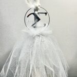 ΛΑΜΠΑΔΑ ΚΟΡΙΤΣΙ ΜΕ ΜΟΝΟΓΡΑΜΜΑ